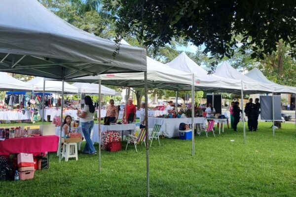 Duas edições da feira marcam o fim da programação de maio