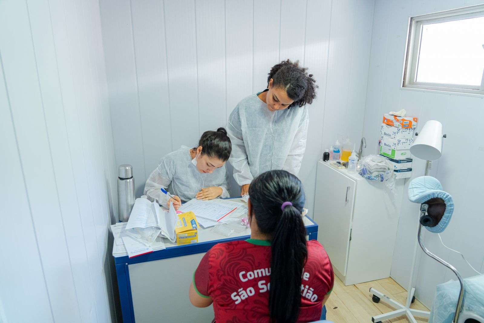 Quase 3 mil atendimentos foram realizados à população ribeirinha no distrito de Calama