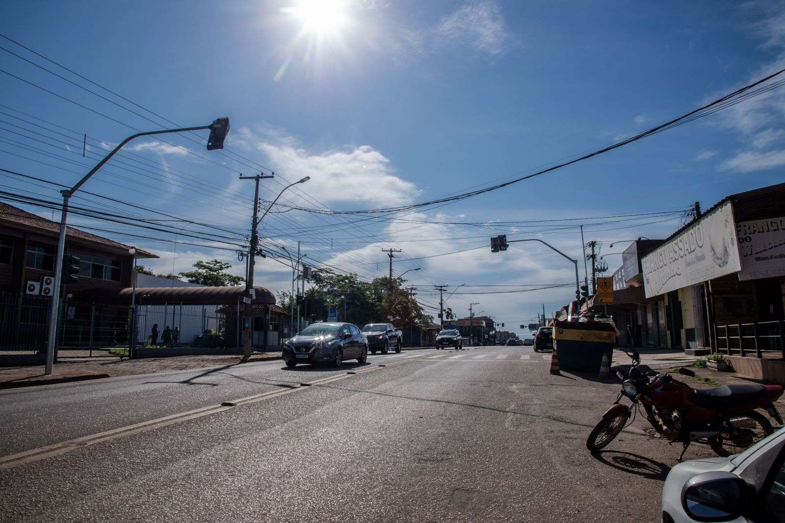 Mudança de sentido em trecho da av. Calama está em fase de finalização