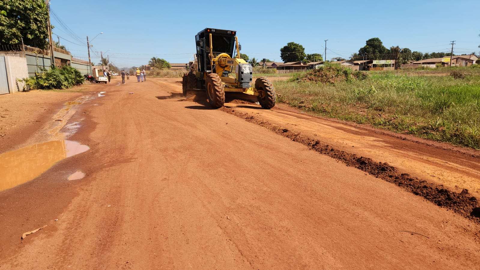 Prefeitura inicia recuperação de estradas em Vista Alegre do Abunã