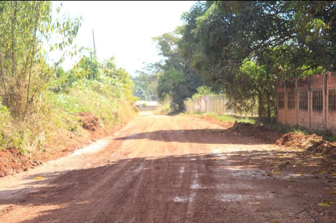 Prefeitura recupera vicinais na comunidade da vila Codaron, no km 13 em Porto Velho