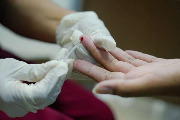 Campanha Julho Amarelo alerta para o combate às hepatites virais na capital