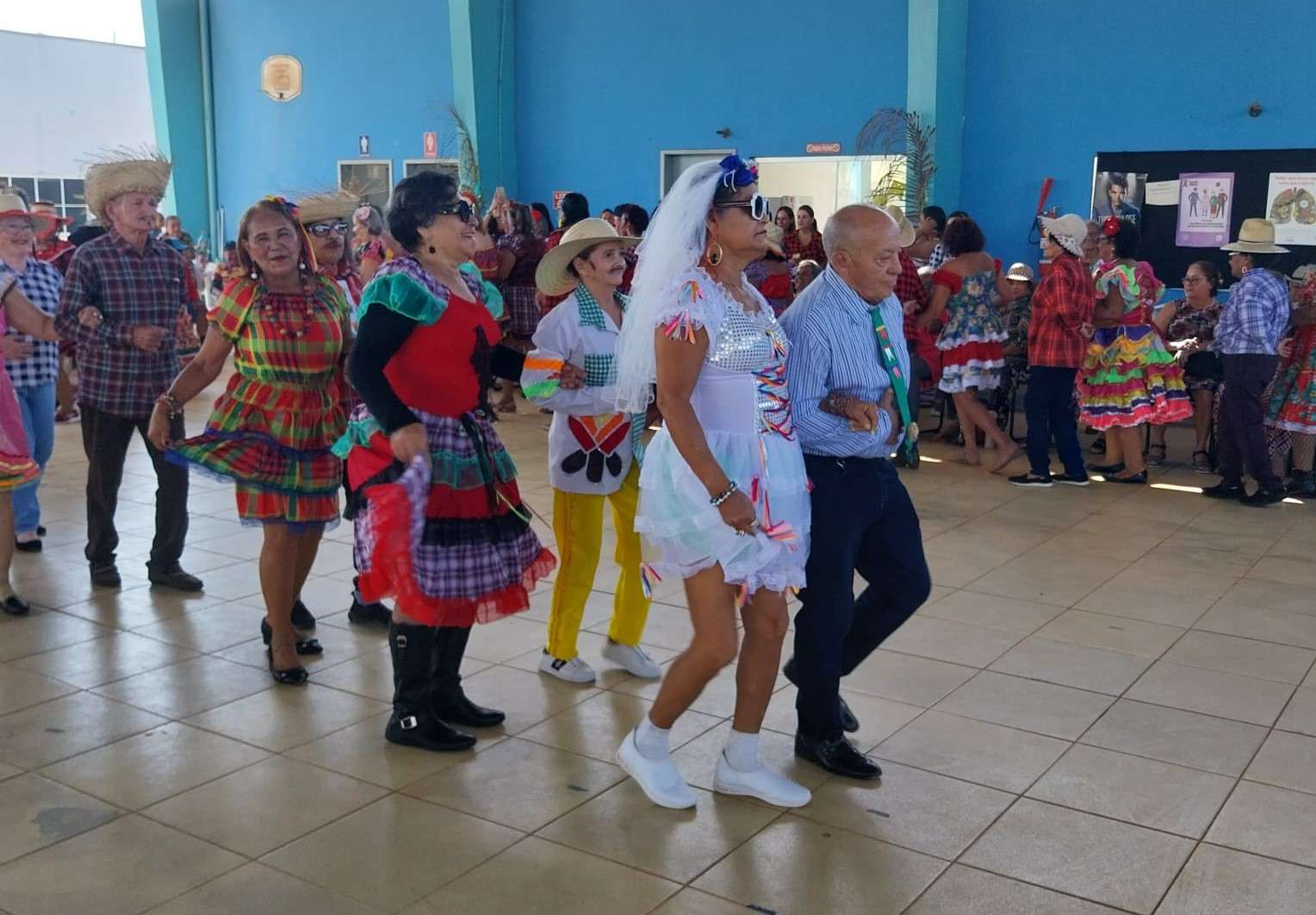 “Arraíá do CCI” entrega espetáculo de cultura popular e de animação