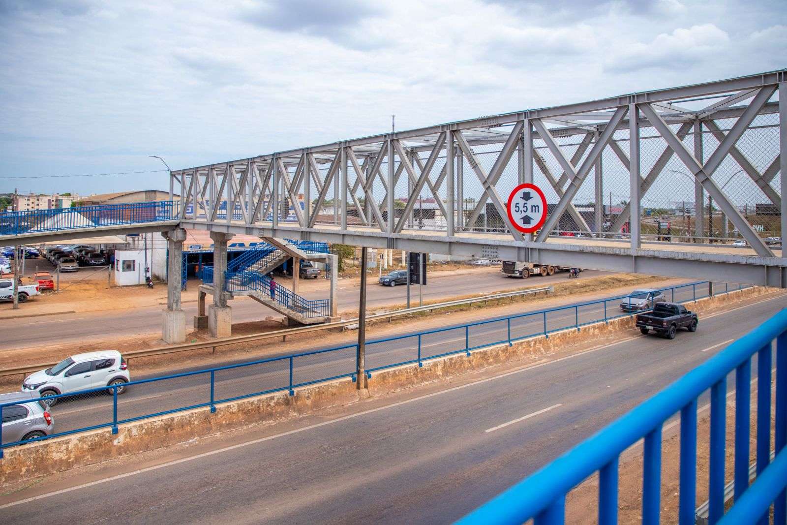 Prefeitura de Porto Velho presente na entrega das passarelas de travessia de pedestres na BR-364