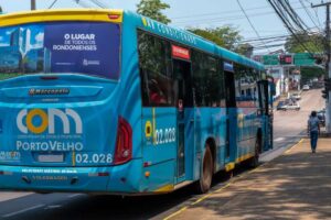 www.deixaeutefalar.com.br Pontos físicos de recarga do ComCard atendem aos usuários que não têm acesso ao RecargaPay