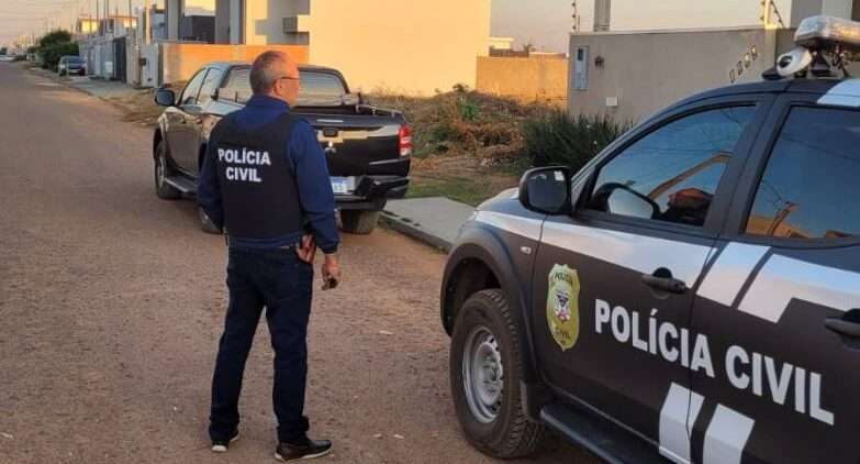 Polícia Civil cumpre mandado contra homem acusado de expor a ex