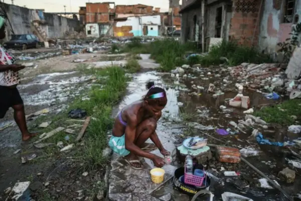 Como funciona o esquema de compra de votos no Brasil