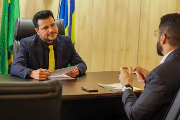 Marcelo Cruz sugere máscaras para proteger vulneráveis da poluição em Rondônia