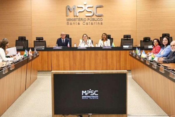 Ouvidoria-Geral do MPRO discute temas de interesse do MP brasileiro em reunião no CNOMP