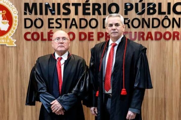 Procurador de Justiça Carlos Grott toma posse como Corregedor-Geral do MPRO