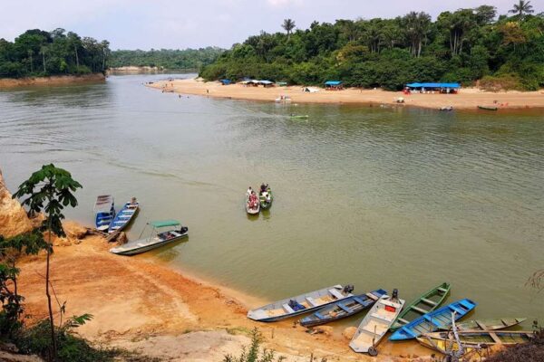 Pancadaria e revolta no Fest-Verão Caldeirita devido o cancelamento