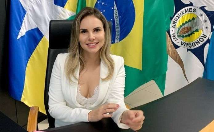 Carla Redano lidera pesquisa eleitoral em Ariquemes com 52,48% das intenções de voto