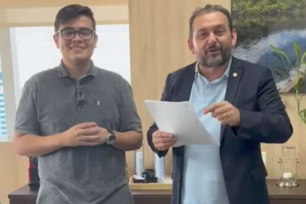 Laerte Gomes confirma compromisso para atender associação do Baixo Madeira