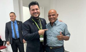 www.deixaeutefalar.com.br Diplomação do vereador Pastor Evanildo é confirmada com Prestação de Contas aprovada