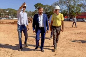 www.deixaeutefalar.com.br Hildon Chaves está prevista para encerrar com mais de R$ 334 milhões disponíveis em caixa