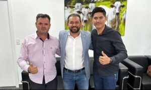Laerte Gomes intercede junto ao DER para providenciar obras de infraestrutura na RO-458
