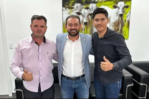 Laerte Gomes intercede junto ao DER para providenciar obras de infraestrutura na RO-458