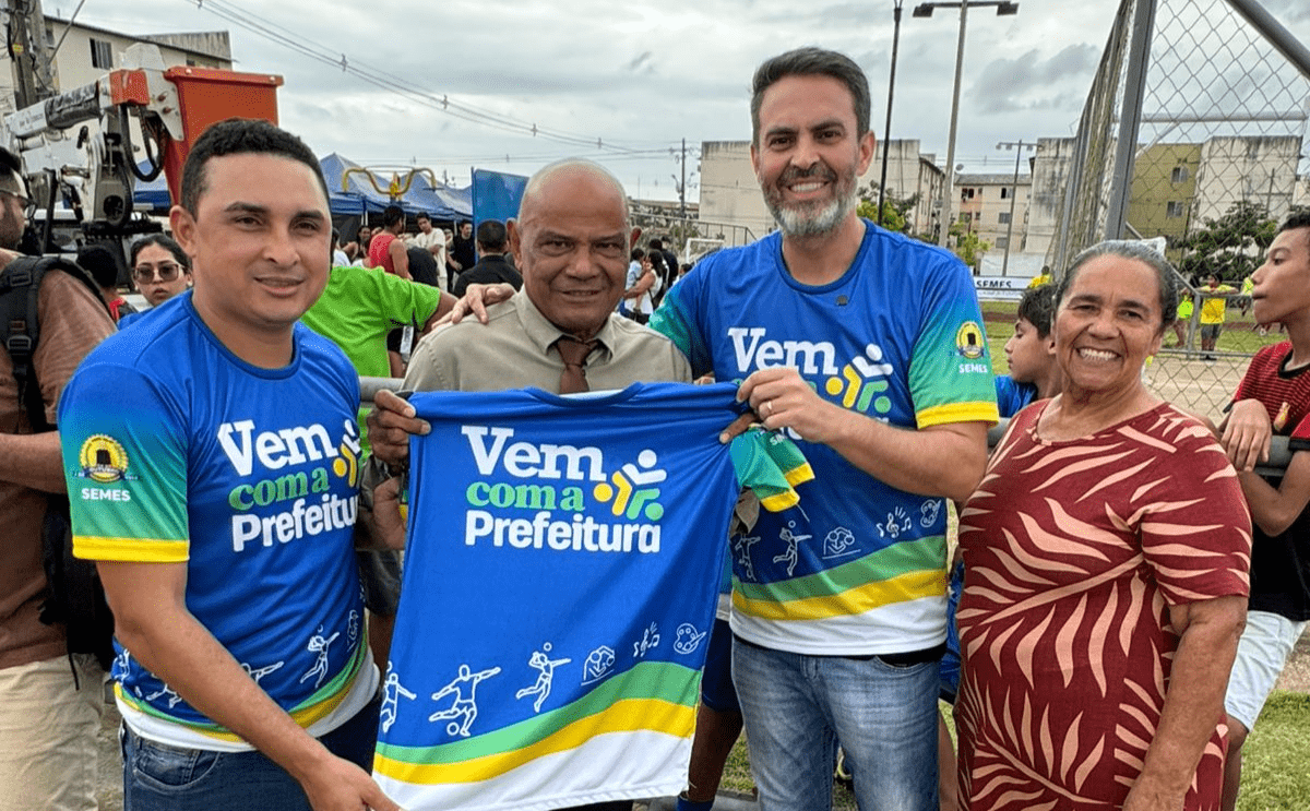 Pastor Evanildo participa do projeto “Vem com a Prefeitura” no Residencial Morar Melhor
