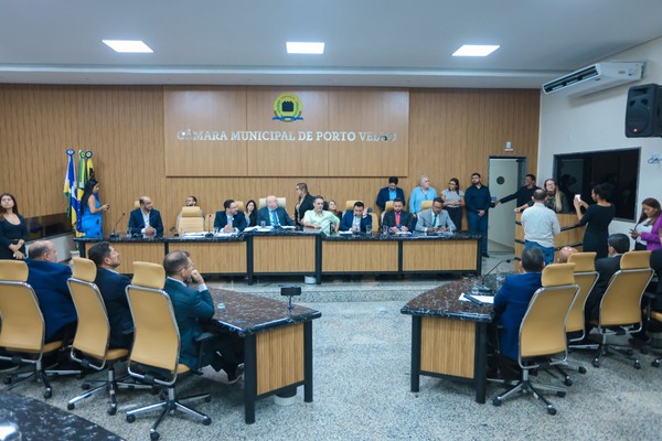 Vereadores investigados por supostas notas frias na prestação de contas