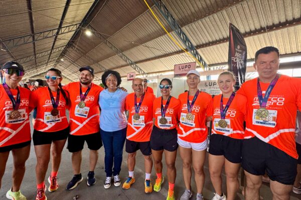 Sílvia Cristina prestigia Corrida Internacional do Marco Zero, em Ji-Paraná
