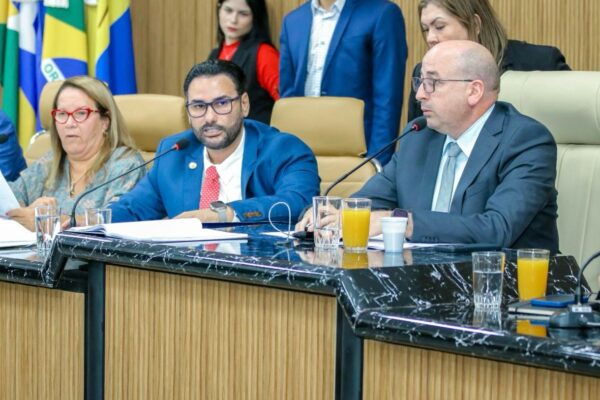 Vereador Marcos Combate quer que empresas de fora abram filial na cidade se quiserem contrato com a prefeitura