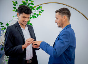 TJRO garante participação inédita de casal homoafetivo em cerimônia de casamento comunitário da Justiça Itinerante