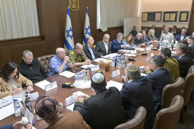 ORIENTE MÉDIO: Governo de Israel, liderado por Netanyahu, aprova plano estratégico para ocupação total da cidade de Gaza em meio a tensões crescentes na região