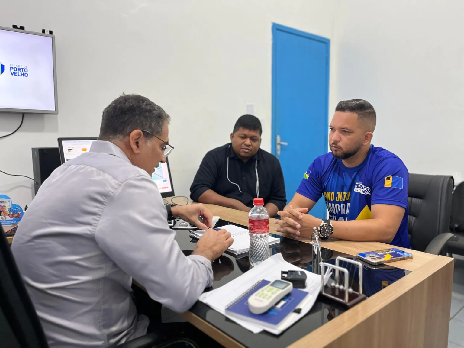 Fernando Silva assegura suspensão de multas aplicadas a veículos oficiais da segurança pública em Porto Velho