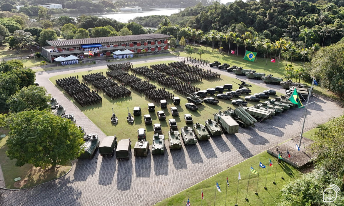 Marinha do Brasil desloca 2.000 militares, mais de 100 veículos e oito helicópteros para as Operações Atlas e Formosa