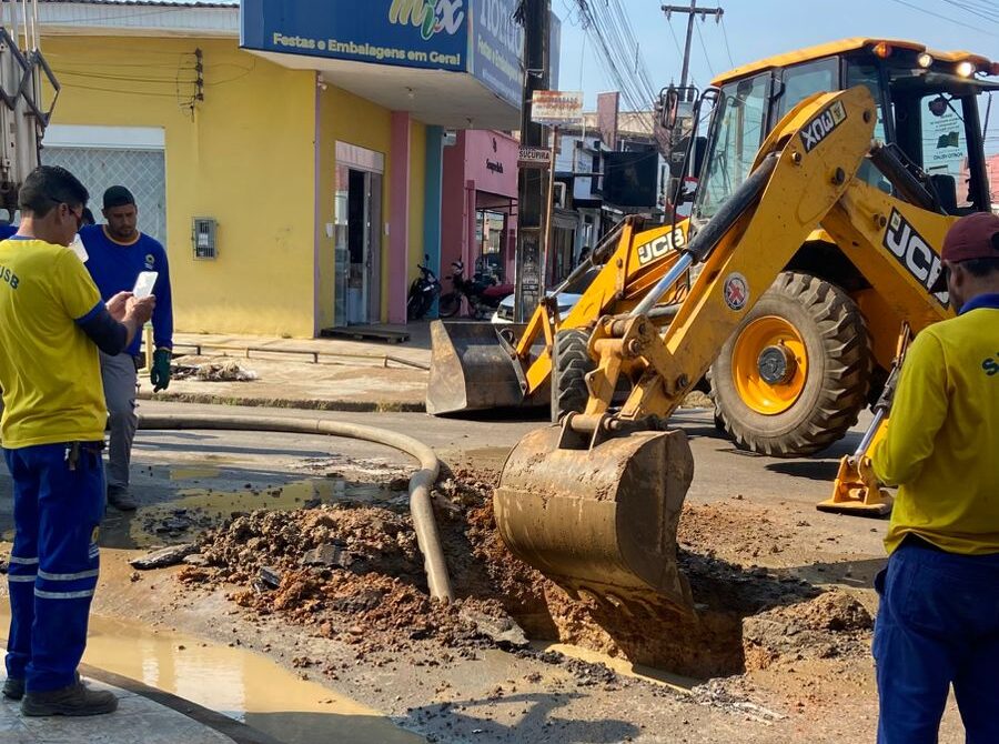 Pedido de Gedeão Negreiros é atendido e limpeza de bueiro na Zona Sul já está em andamento