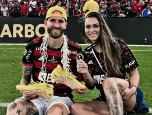 Léo Pereira e David Luiz viram assunto nas redes e abalam imagem de jogadores