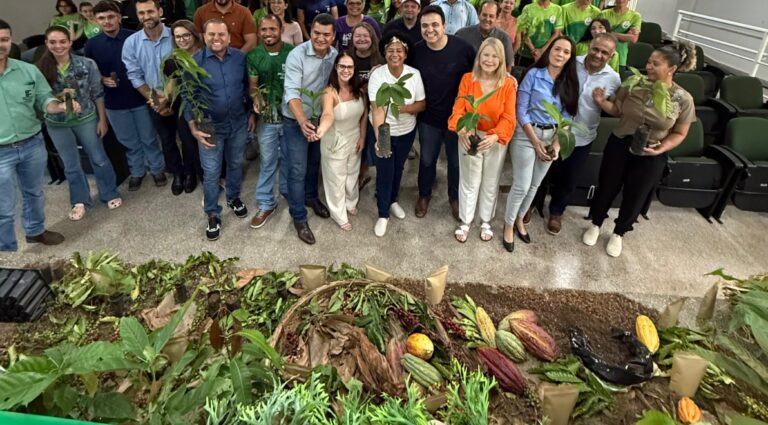 Deputada Sílvia Cristina lança viveiro Raízes de Rondônia de mudas de café e de cacau clonal