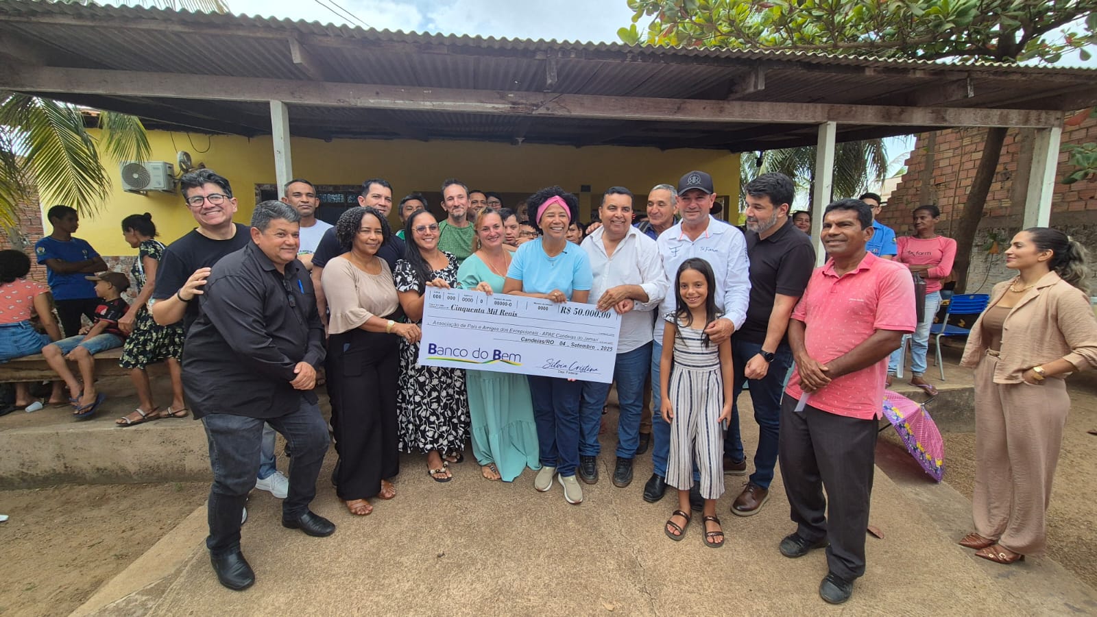 Deputada federal Sílvia Cristina envia R$ 50 mil em emenda para a Apae de Candeias do Jamari