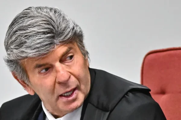 STF se aproxima de condenar Bolsonaro em julgamento histórico por tentativa de golpe