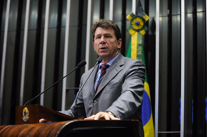 Mudança na Lei da Ficha Limpa pode liberar Ivo Cassol