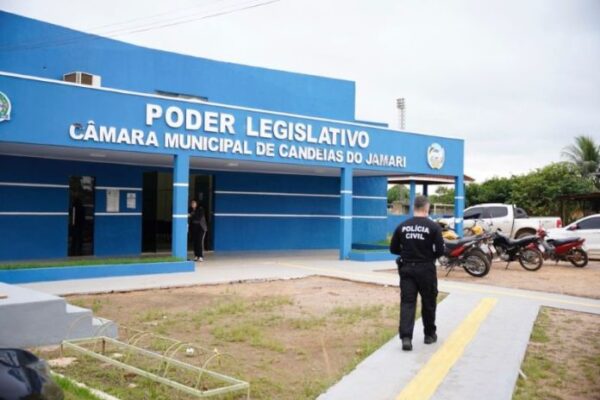 Justiça cassa diplomas de candidatos em Candeias por fraude à cota de gênero