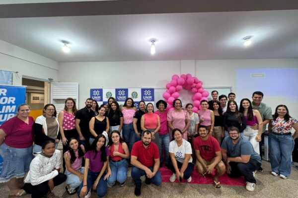 Deputada Sílvia Cristina faz palestra do Outubro Rosa na Unir em Rolim de Moura