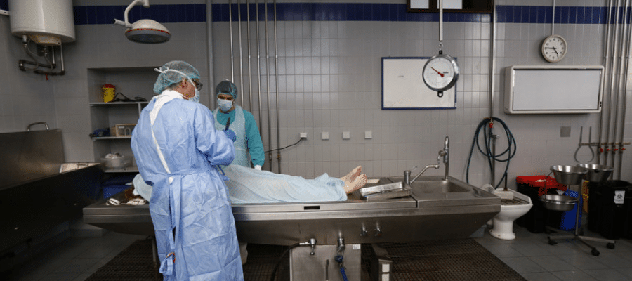 Nova lei garante contratação de peritos legistas locais para evitar remoção de corpos ao IML da capital