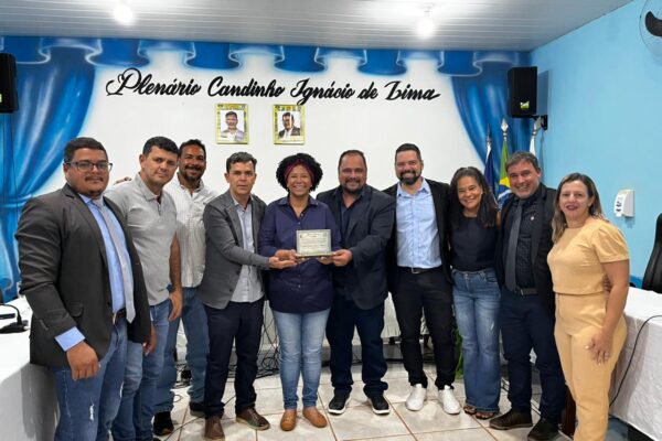 Deputada Sílvia Cristina recebe o título de cidadã honorária de Parecis