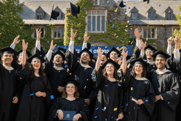 EUA registram queda acentuada de estudantes estrangeiros