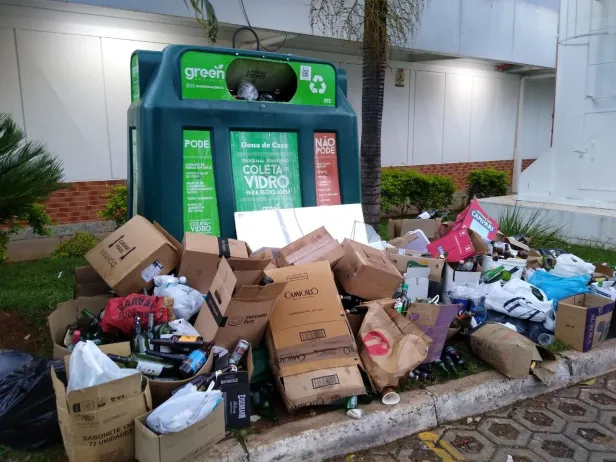 Porto Velho entre o lixo, a chuva e a política que não dá trégua