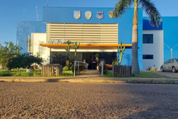 Paciente acusa oftalmologista de perfurar olho em Vilhena