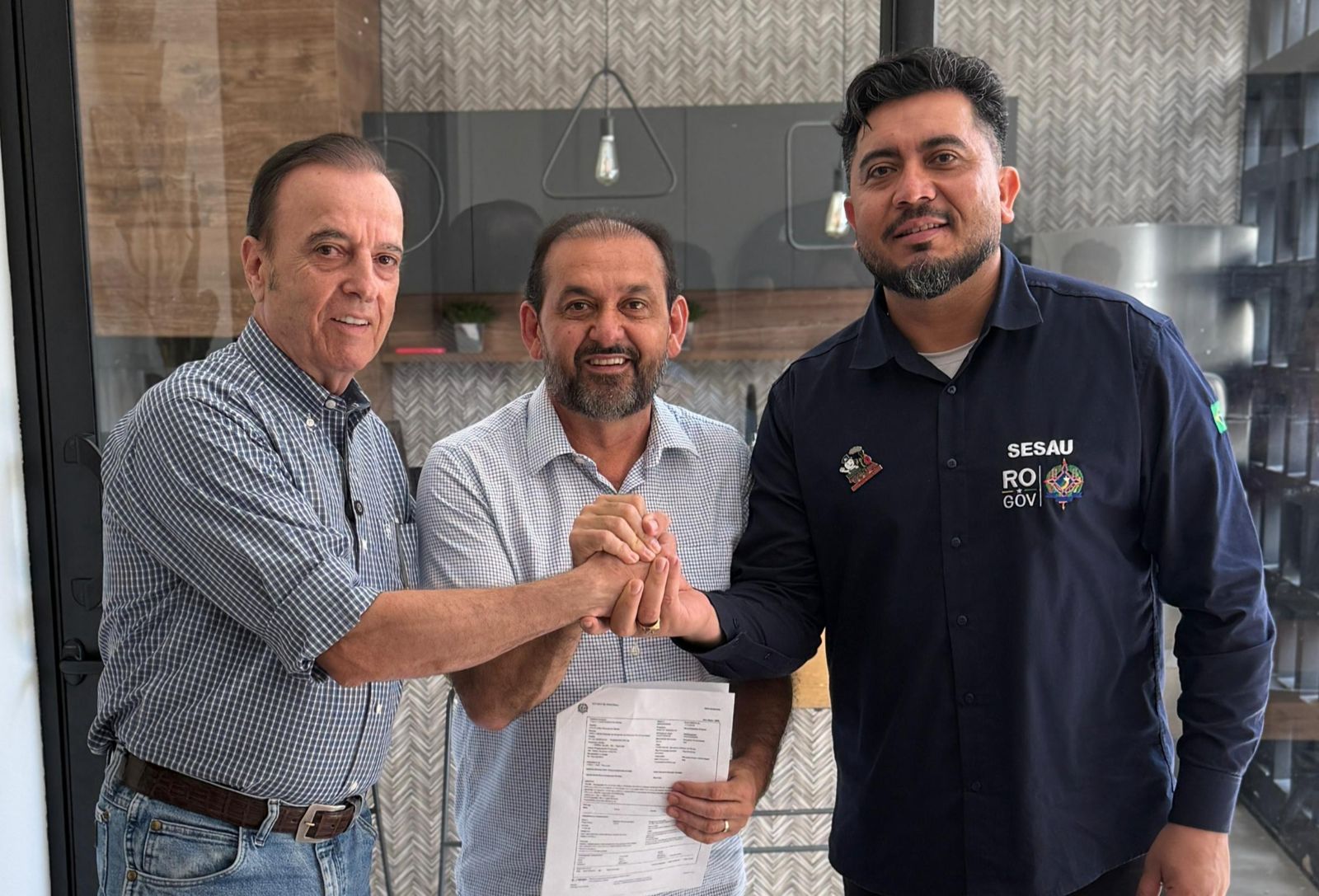 Laerte Gomes confirma empenho de R$ 24 milhões para o Hospital de Amor em RO