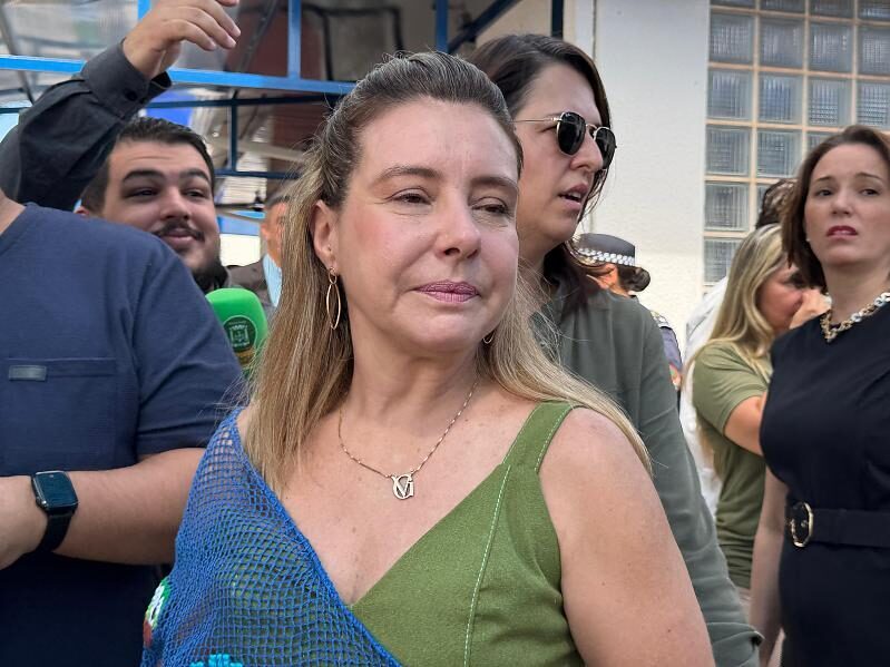 Vereadora Flávia Moretti denúncia rombo bilionário pressiona Várzea Grande
