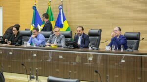 Assembleia Legislativa entra em recesso e votação do orçamento de 2026 fica para janeiro
