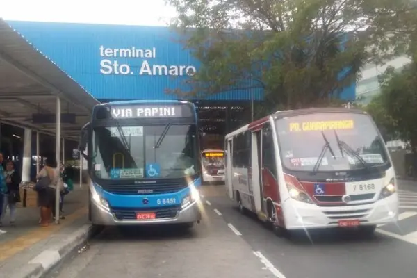 Greve de ônibus em São Paulo afeta a rotina de 3,3 milhões de usuários