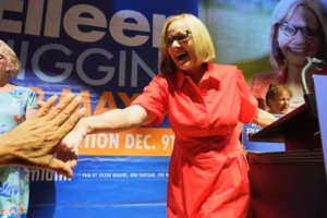 Democratas Elegem Prefeita de Miami Após 30 Anos, Apesar de Apoio de Trump a Rival