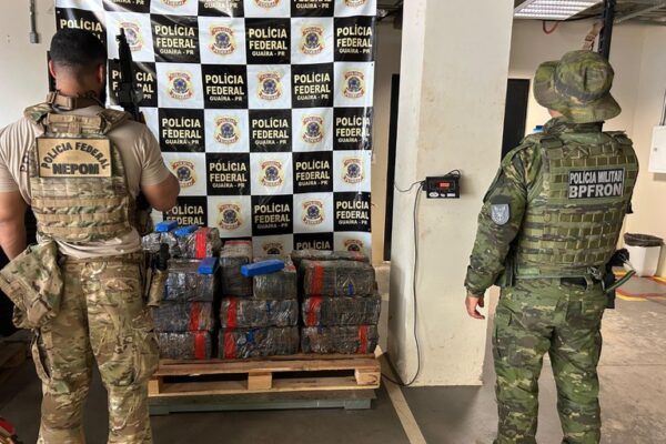 PF e BPFRON apreendem 10 quilos de cocaína em operação na fronteira de Rondônia PF e BPFRON apreendem 10 quilos de cocaína em operação na fronteira de Rondônia