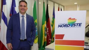 Paulo Dantas, presidente eleito do Consórcio Nordeste, visita sede da entidade