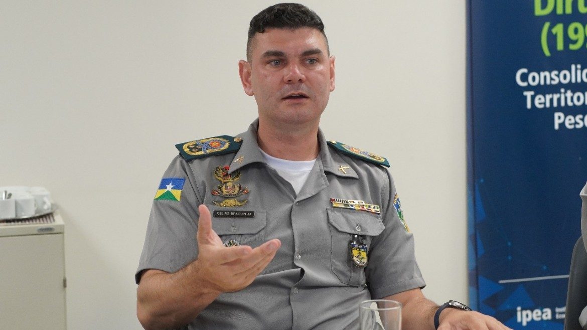www.deixaeutefalar.com.br Convites se acumulam e coronel Braguin admite avaliar candidatura ao governo de Rondônia